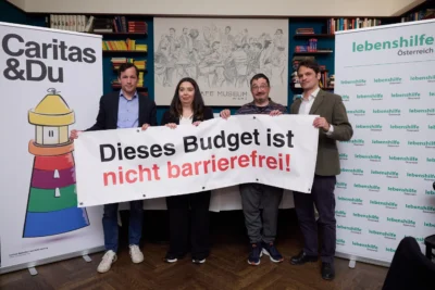 Thomas Baumgartner setzt sich aktiv für die Rechte von Menschen mit Behinderungen ein - wie hier bei der Pressekonferenz der Lebenshilfe Österreich gemeinsam mit der Caritas im Mai